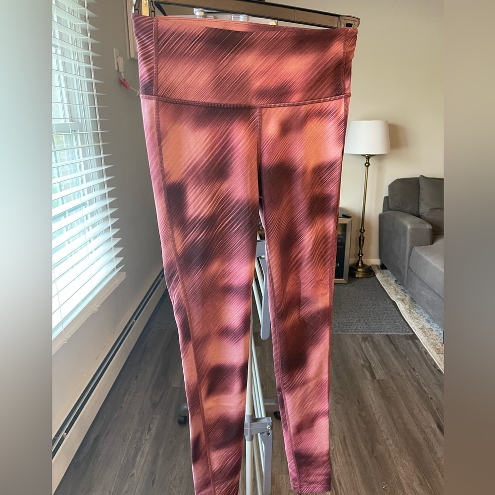 Athleta Elation Printed 7/8 Tight Womens Sz XS Serene Island Coral